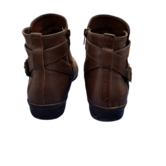 Ladies Naturalizer Cassandra Bootie. Sz 11M, in brown. - Picture 3 of 8